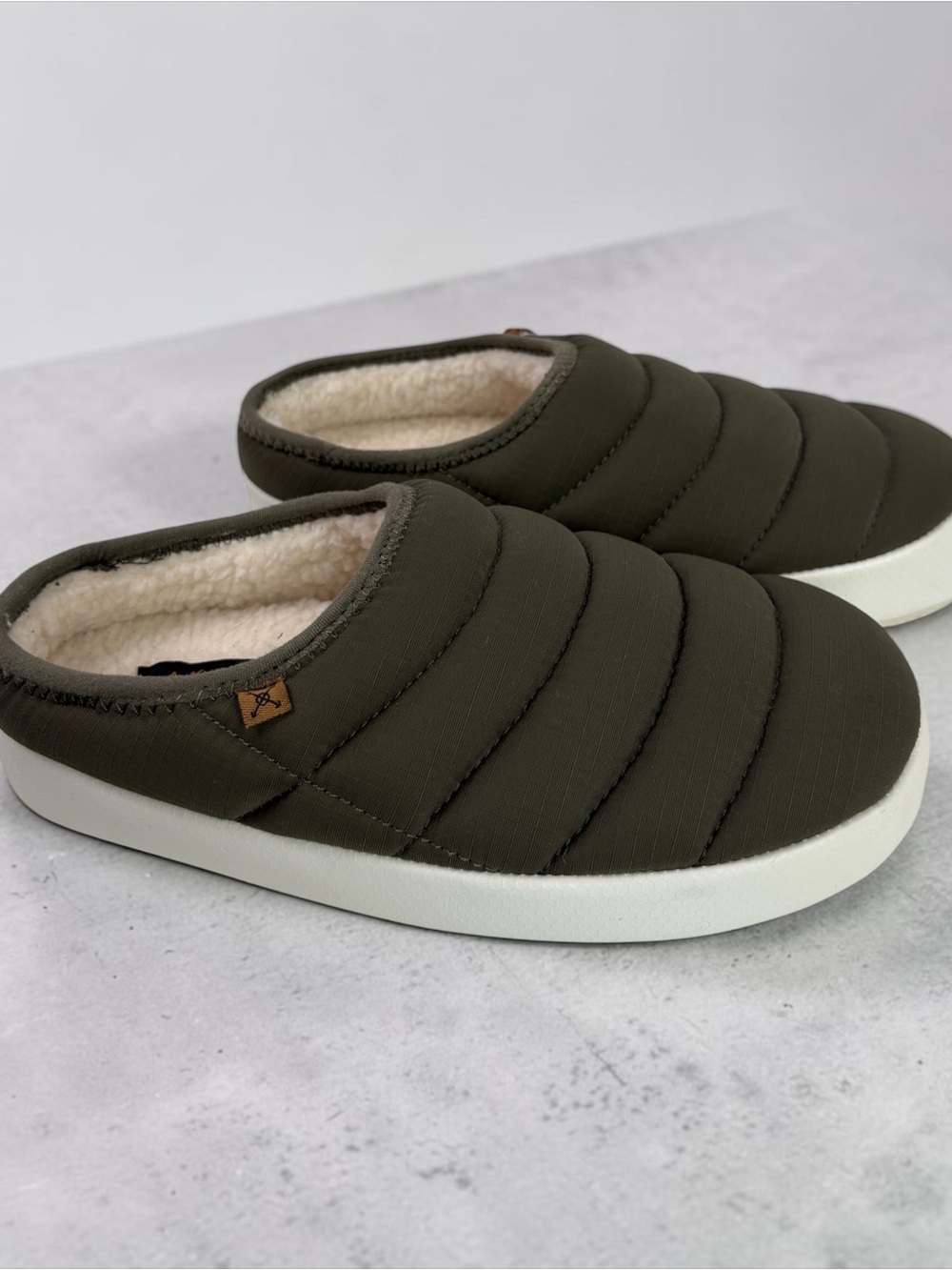 Dakota Fleece Men's Quilted Slip-On Clog - Olive Green